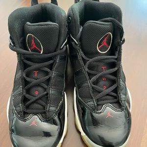 Air Jordan 6 Rings Black Varsity Red 3Y